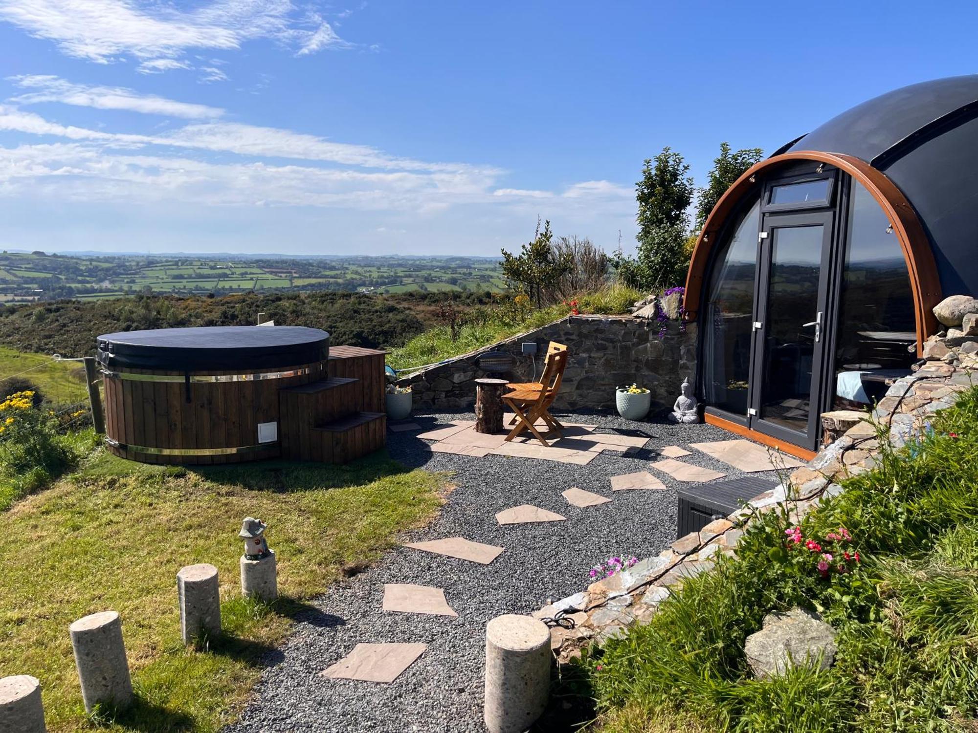Hilltop Hideaway - Secluded Pod With Private Hot Tub Newry Exterior foto